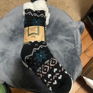 2-Pack Sherpa Lined Socks (BNWT)